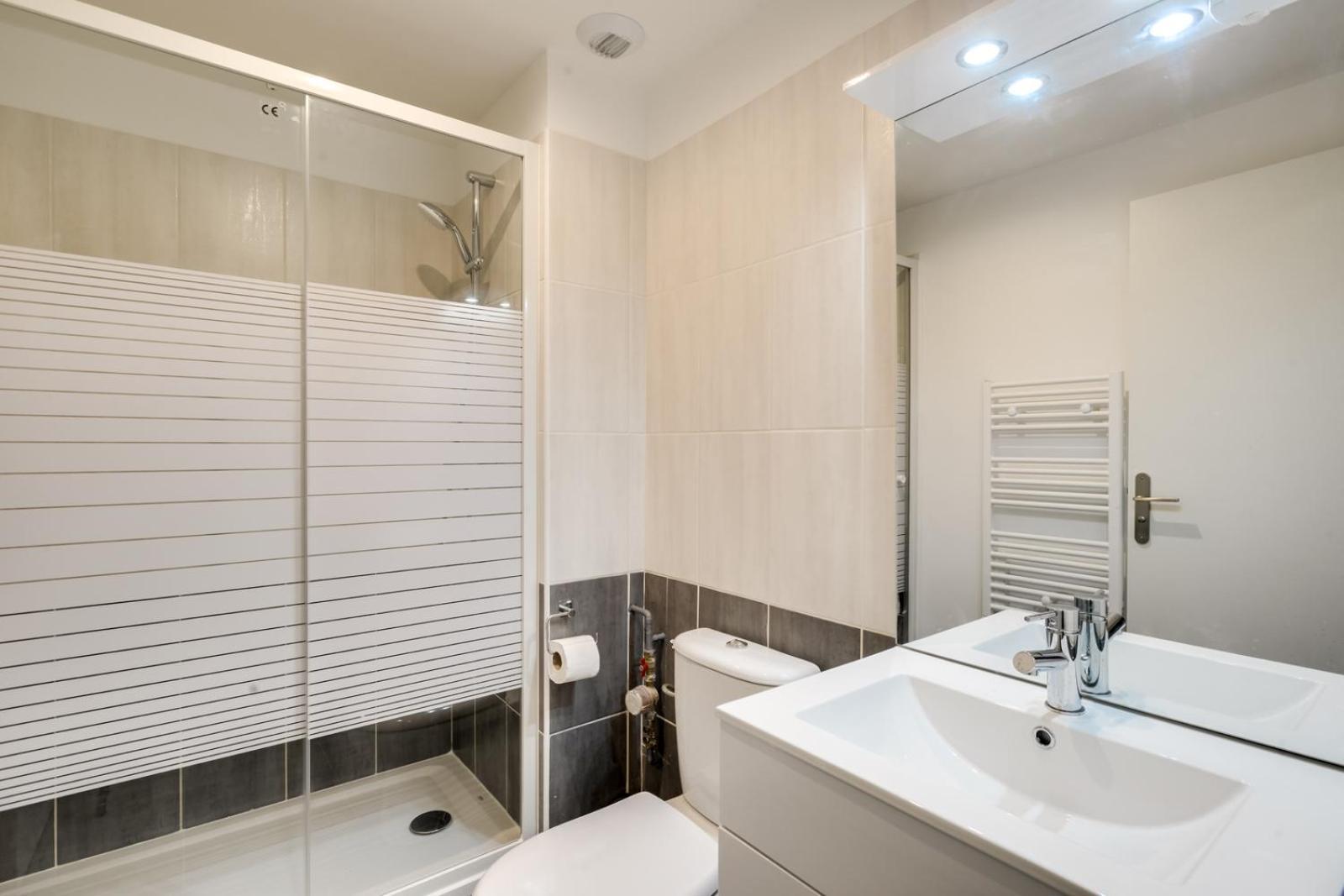 805 Suite Amazing - Superbe Duplex Bagnolet Exterior photo